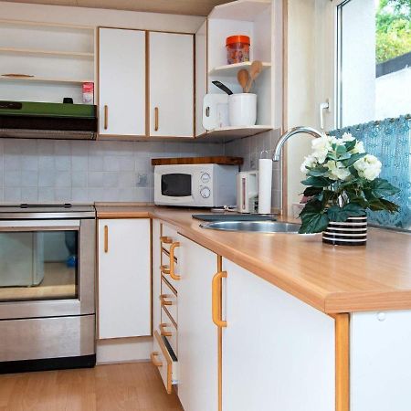 2 Person Holiday Home In Gr Sten Gråsten Eksteriør billede