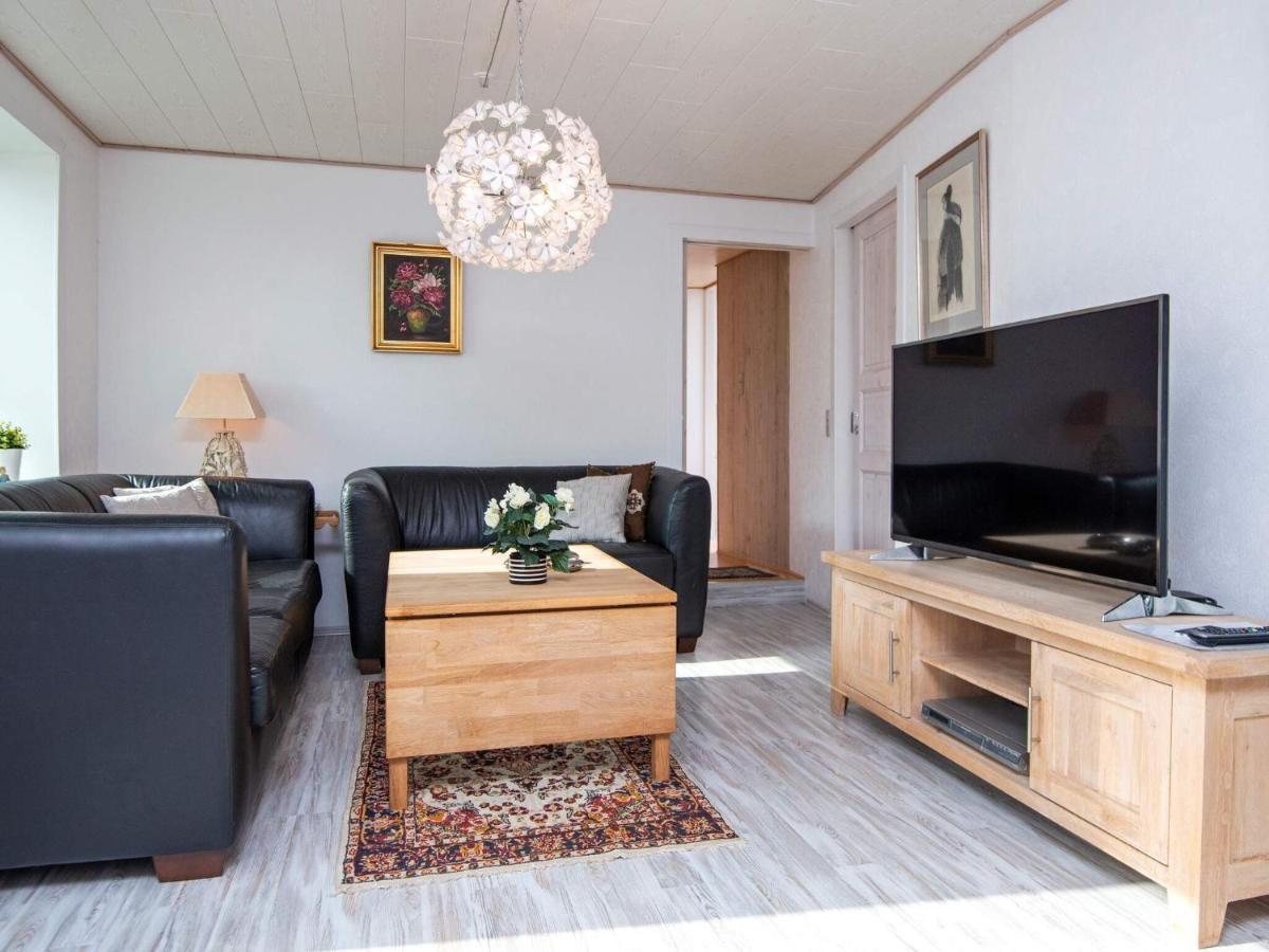 2 Person Holiday Home In Gr Sten Gråsten Eksteriør billede